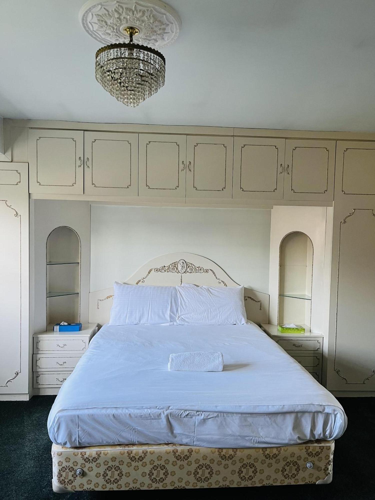Unwind In Comfort At Cosy Caradus Free Parking Birmingham Kültér fotó