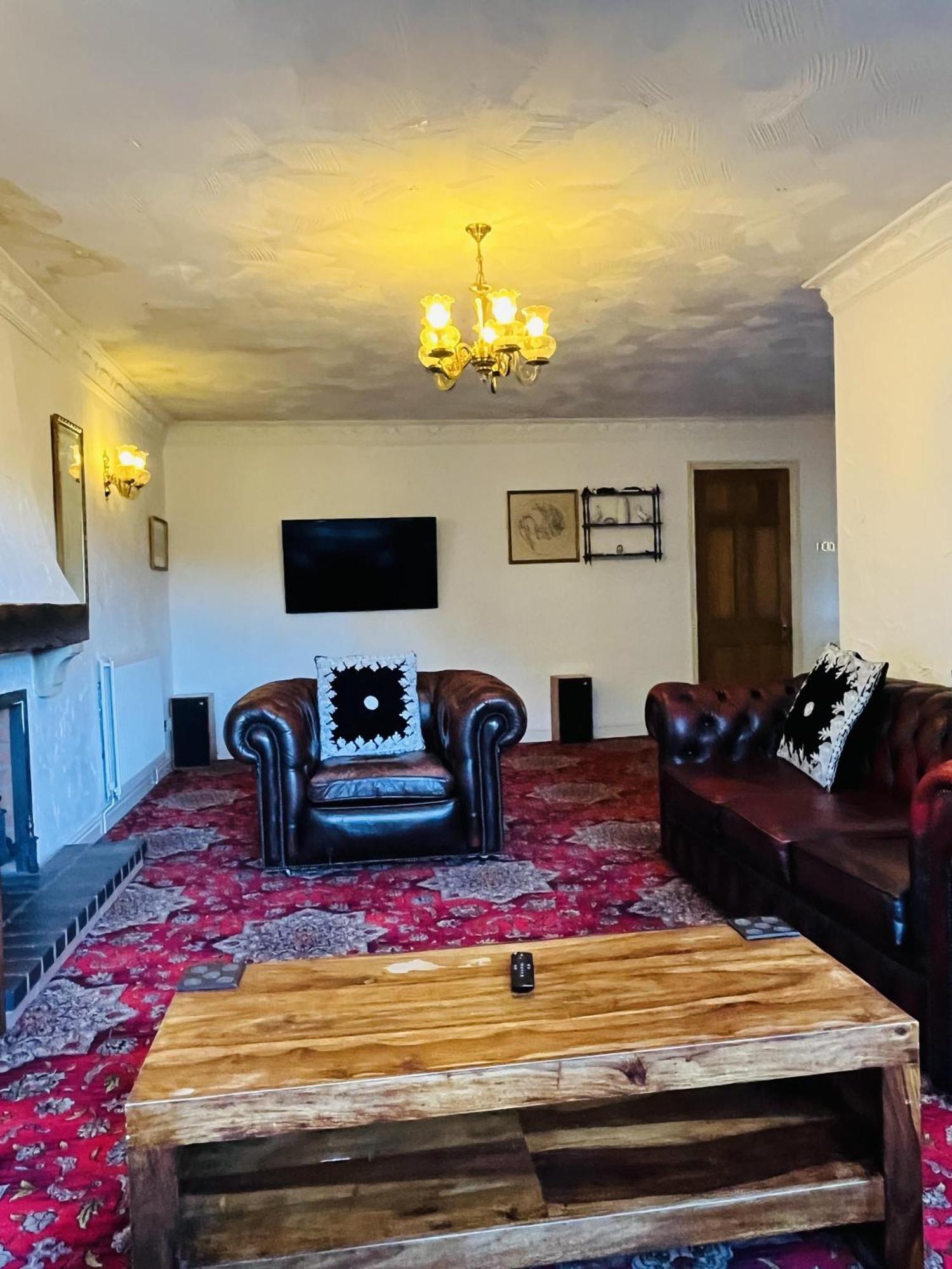 Unwind In Comfort At Cosy Caradus Free Parking Birmingham Kültér fotó