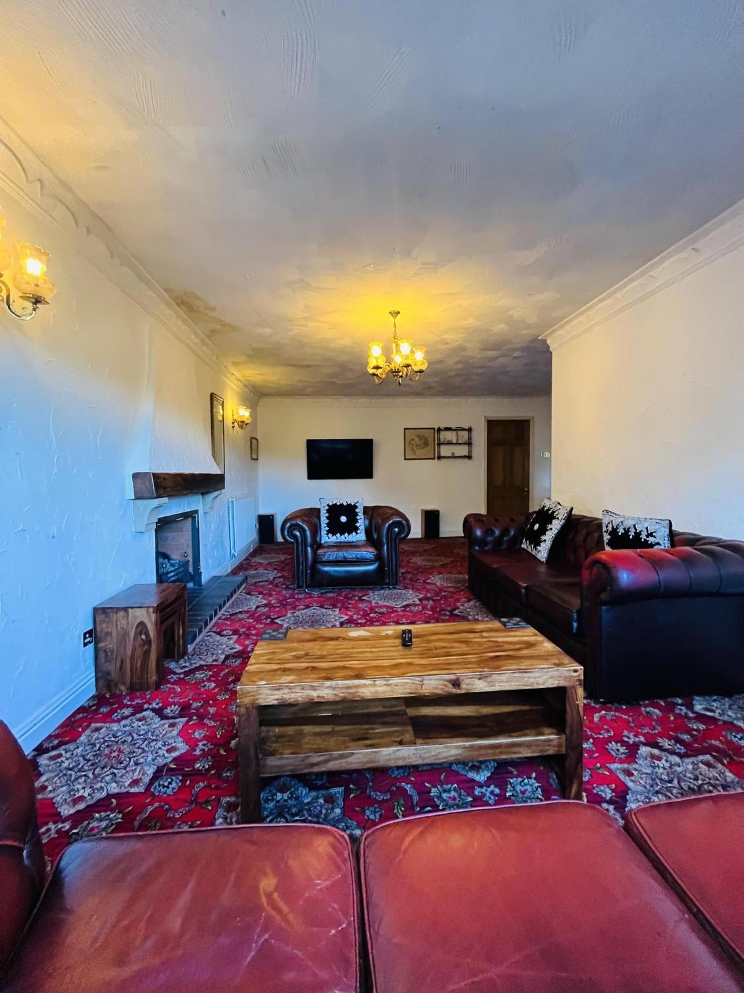 Unwind In Comfort At Cosy Caradus Free Parking Birmingham Kültér fotó